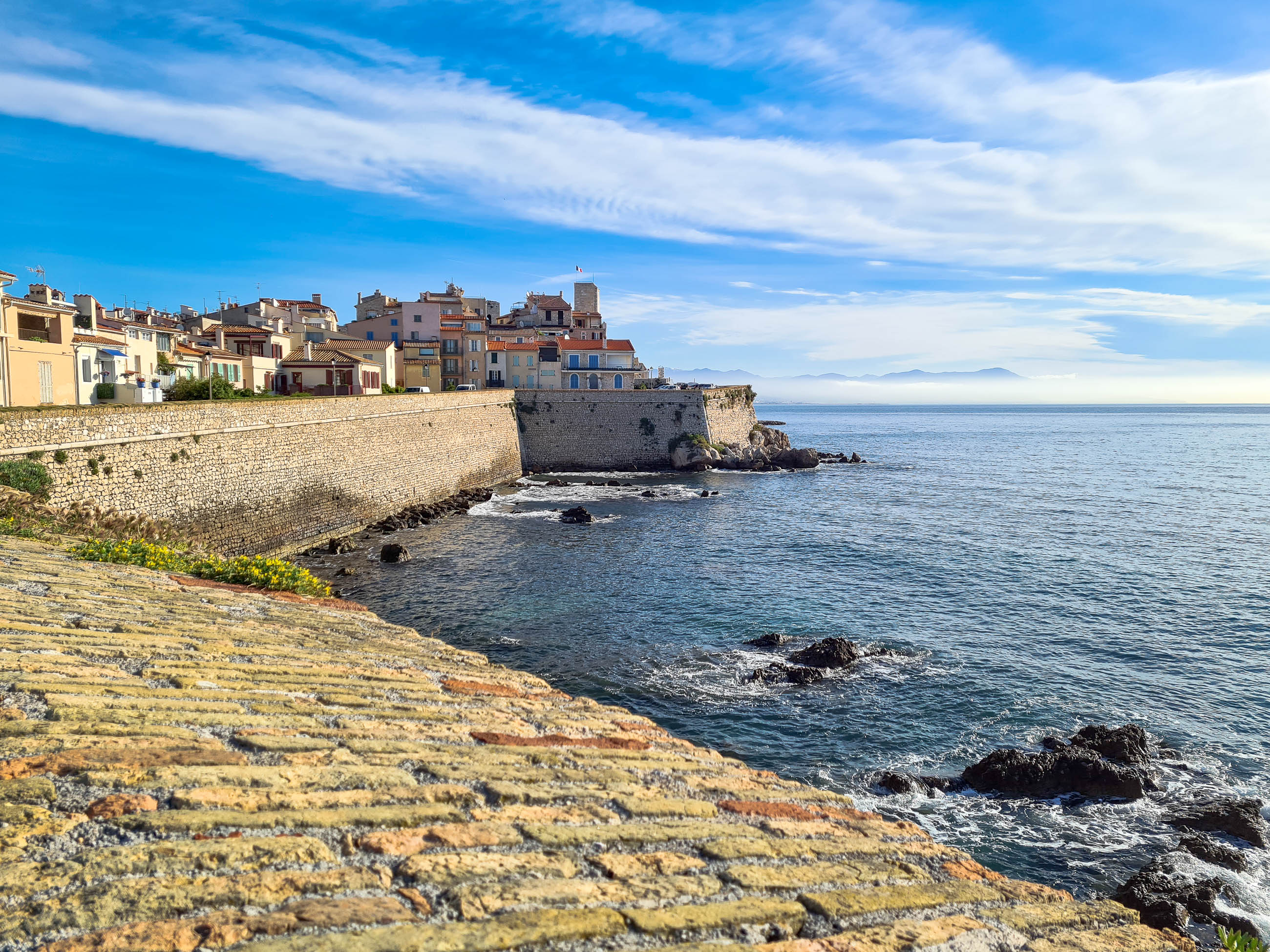 Antibes  Les Remparts